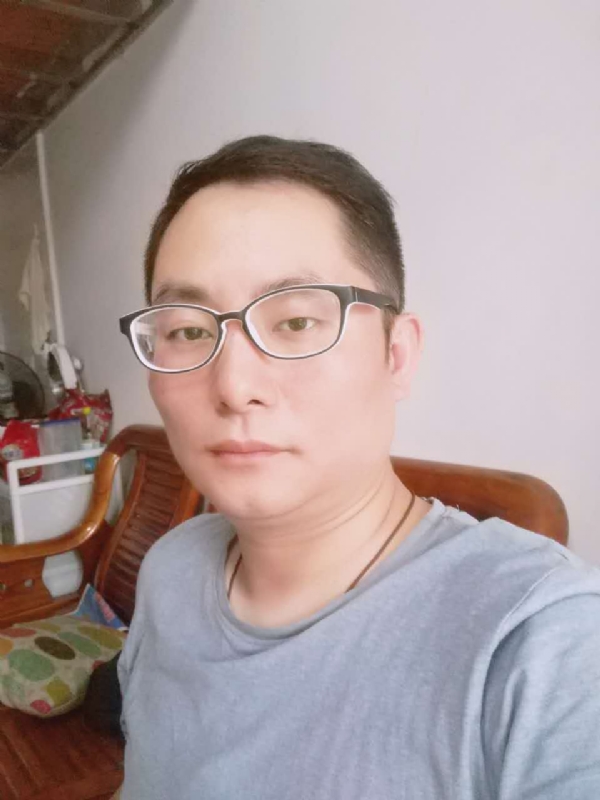 流星的尾巴的第一张照片--沙县婚介网