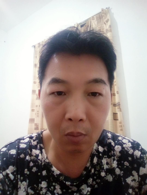 繁华哀伤的第一张照片--沙县婚介网