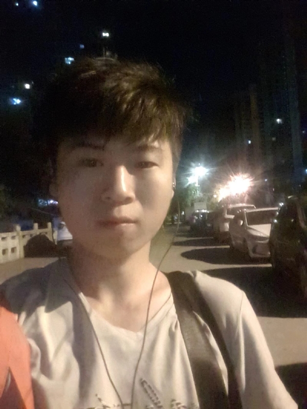 流星的瞬间的第一张照片--沙县婚介网