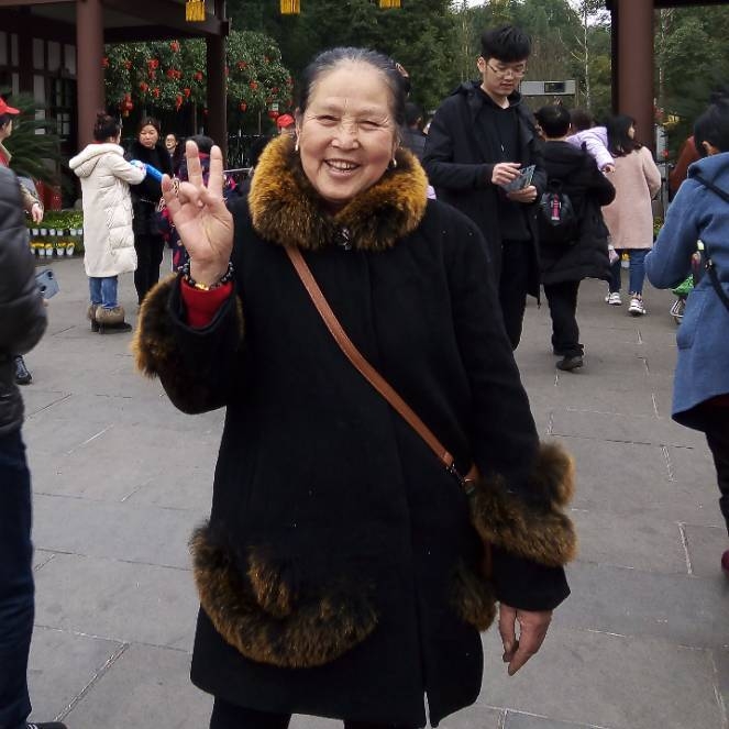 刘刘的第一张照片--沙县婚介网