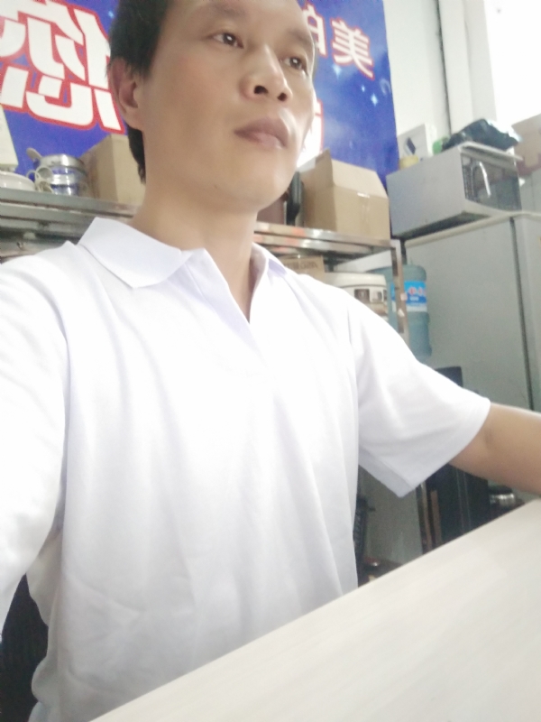 深蓝色的海的第一张照片--沙县婚介网