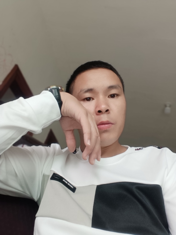 冷漠的第一张照片--沙县婚介网