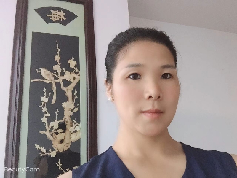 微笑的第一张照片--沙县婚介网