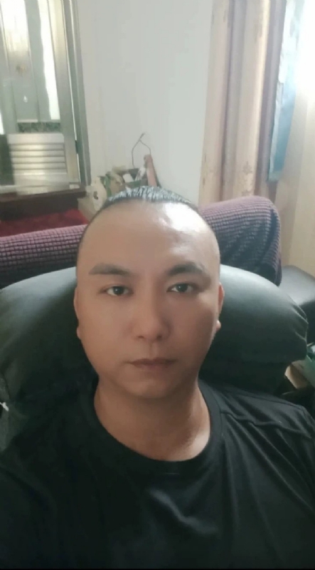 施逸森的第一张照片--沙县婚介网